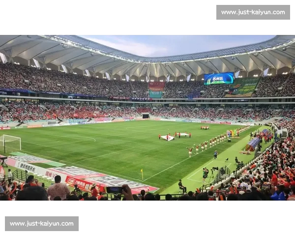 昆山奥体首秀引爆苏超!单晚 9 球创纪录,17 岁新星闪电破门 昆山奥体首秀引爆苏超!单晚 9 球创纪录,17 岁新星闪电破门